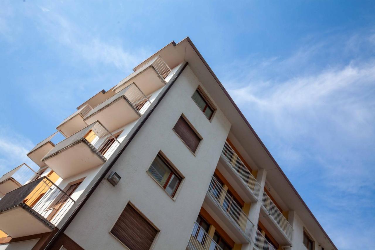 Attico Panoramico In Centro - Civetta Apartamento Belluno Exterior foto